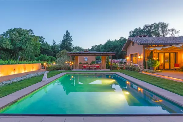 Napa-piscina.png