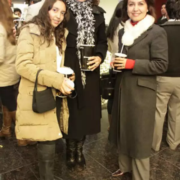 Natalia y Nora Méndez,Rosario Dávila