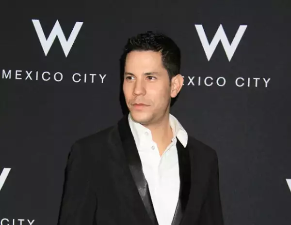 Christian Chávez recuperó casi inexplicablemente su cuenta de Twitter.