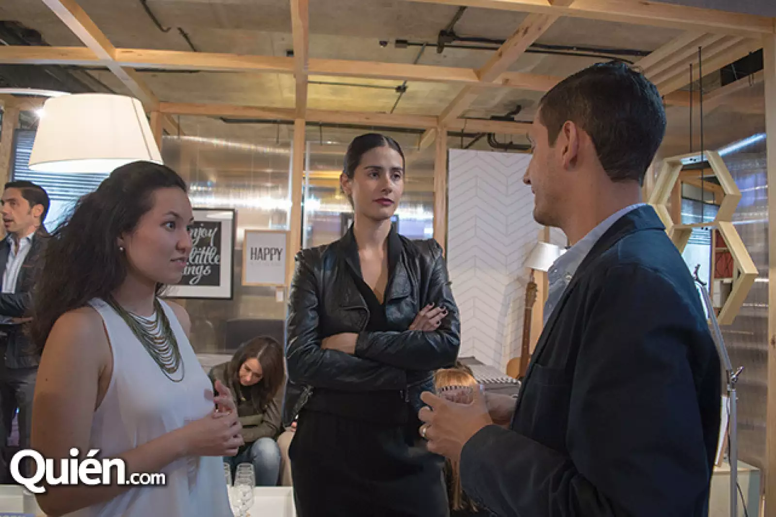 Gabriela Martínez, Maria Jose Medina y Rodrigo Pérez