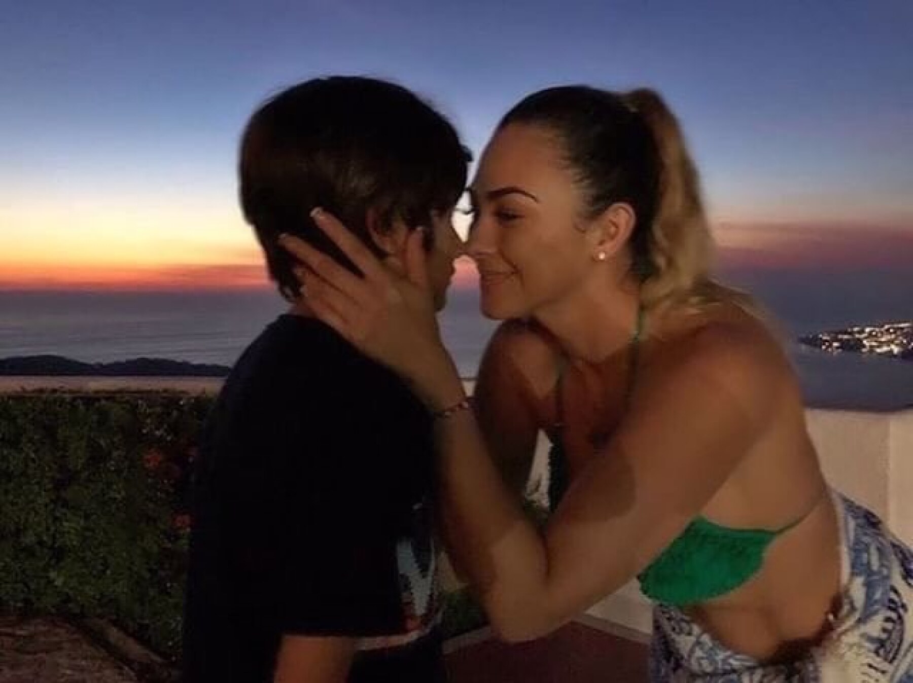 El Triste Mensaje De Aracely Arambula A Luis Miguel Ahora Que Sus Hijos Son Adolescentes