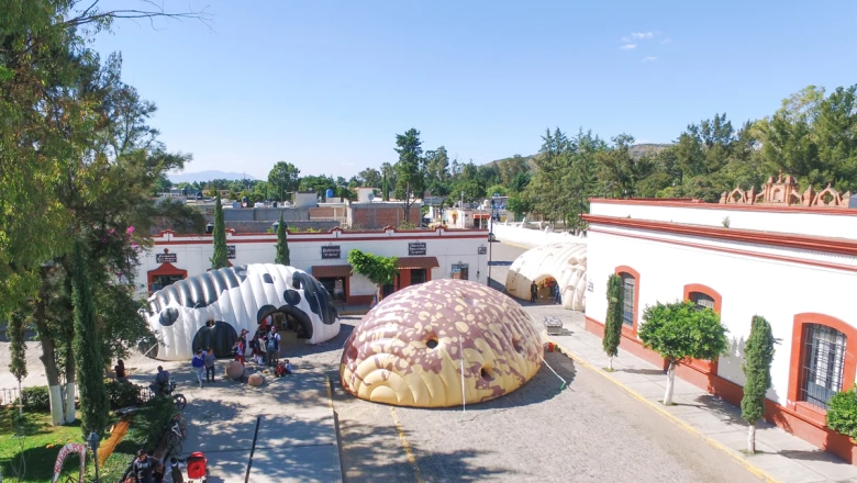 Museo Inflable Itinerante Tocando al Mismo Son, a detalle