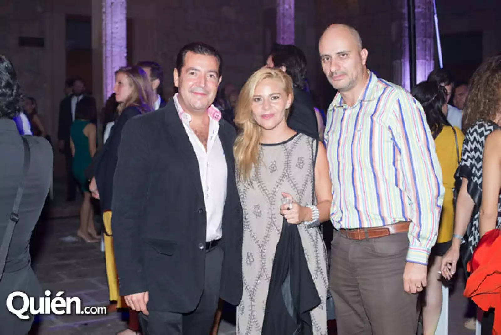 Antonio Carrillo,Gilda Arriaga,Carlos Arzate