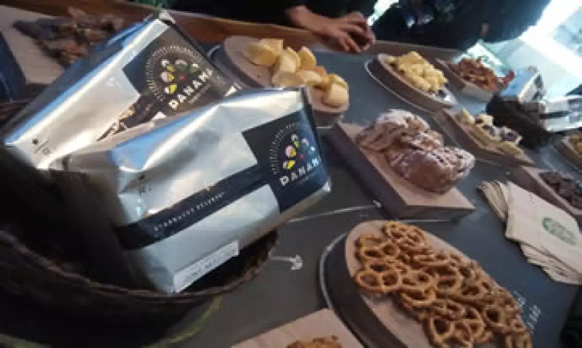 La primera tienda Starbucks Reserve se inauguró este jueves en el centro comercial Arcos Bosques de la Ciudad de México. (Foto: CNNExpansión)