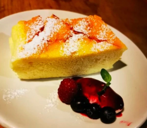 Instagram Mog Bistro.jpg