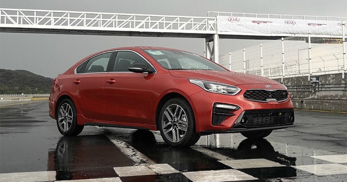 Kia, Meksika'da satılan 20.000'den fazla Forte biriminin incelenmesini istiyor