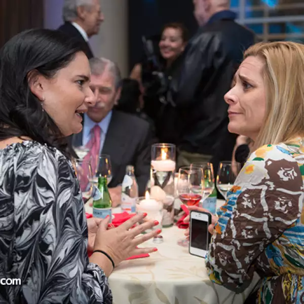 Adriana Vargas y Dominique Bertelot