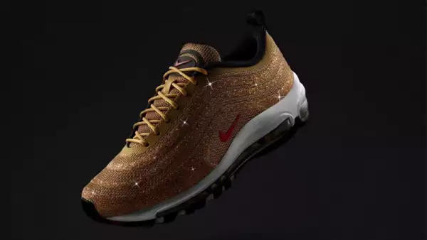Nike Air Max 97 con cristales Swarovski. (Foto: Cortesía de la marca)