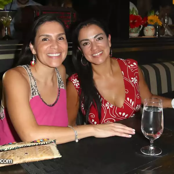 Mariela Salas y Karen Morales