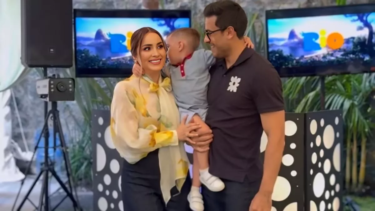 Carlos Rivera y Cynthia Rodríguez