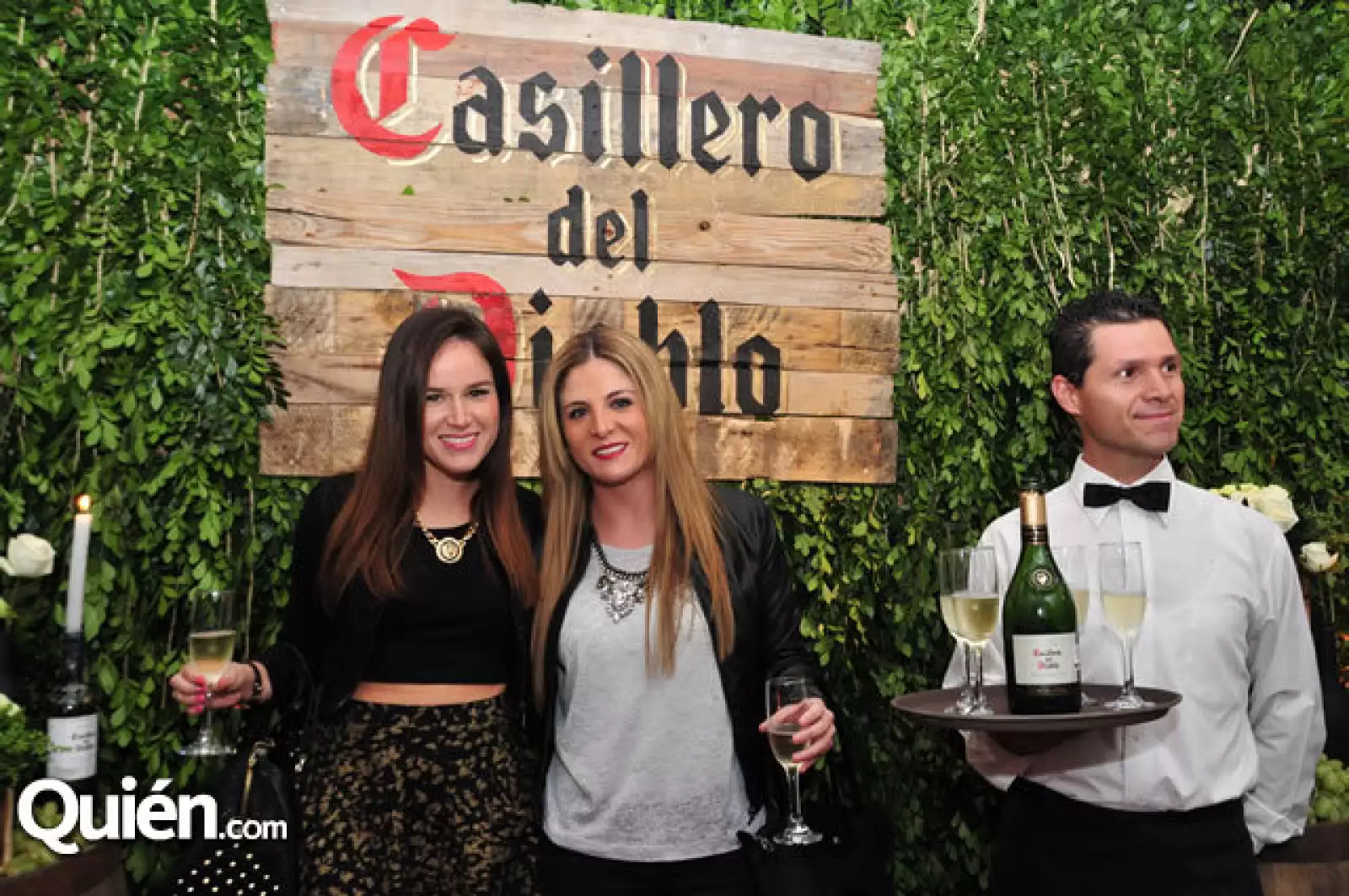 Ana Laura López y Cristy Amador