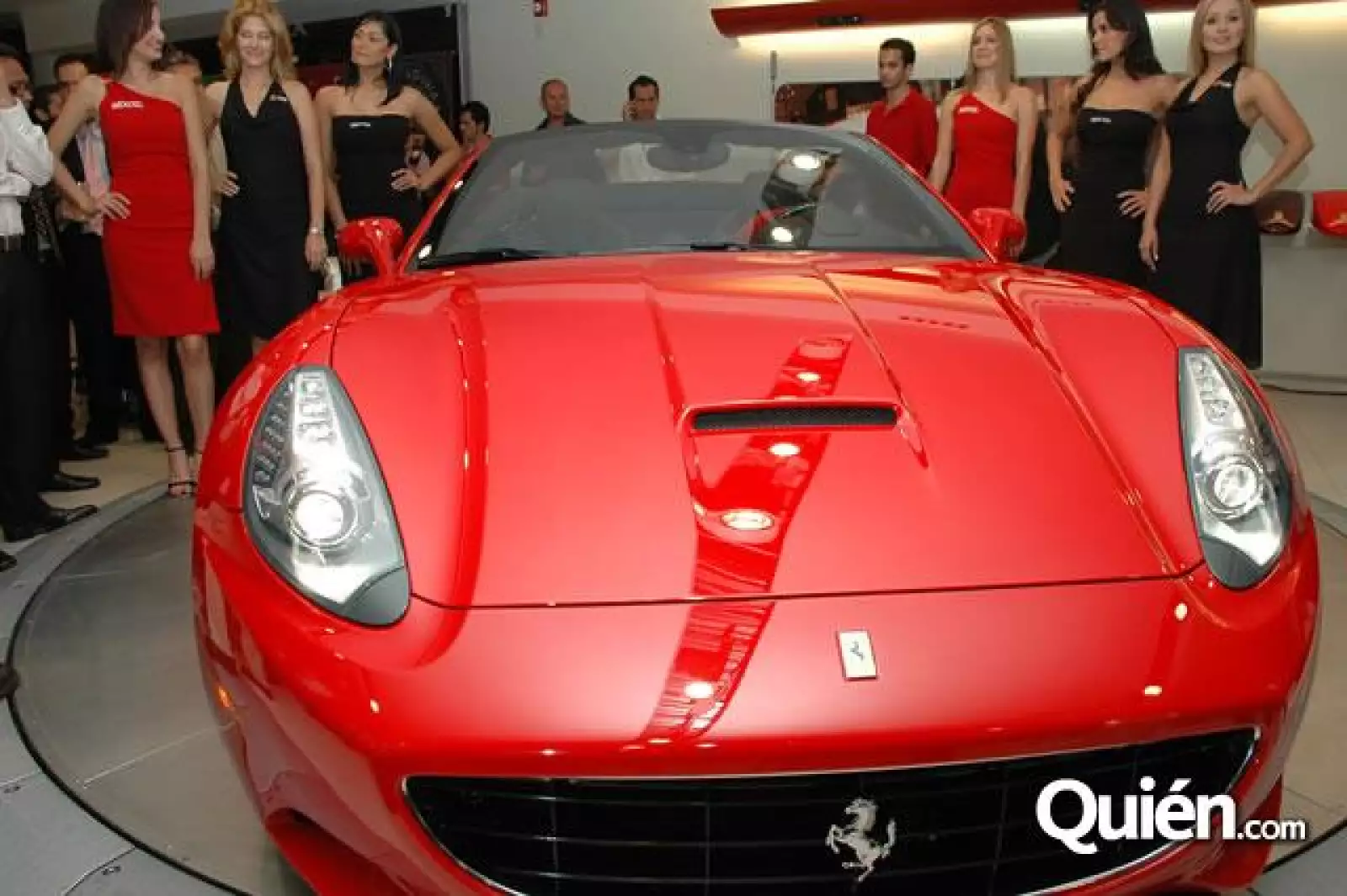 Presentación Ferrari California