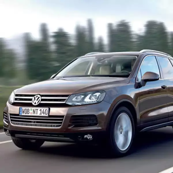 En México se comercializarán dos versiones con motores V6: uno de 3.6 litros con 280  caballos de fuerza (hp) y el otro es un TDI de  3.0 litros con 240 hp. Ambos modelos tienen cajas de cambio Tiptronic de 8 velocidades, que mejora su aceleración y tracc