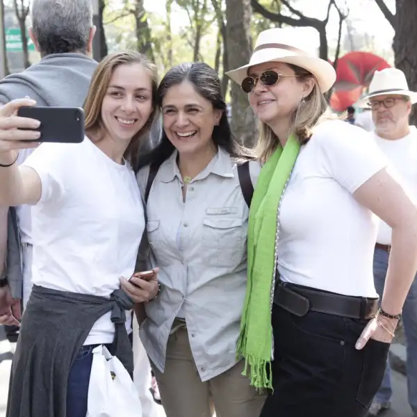 Marcha Vibra México