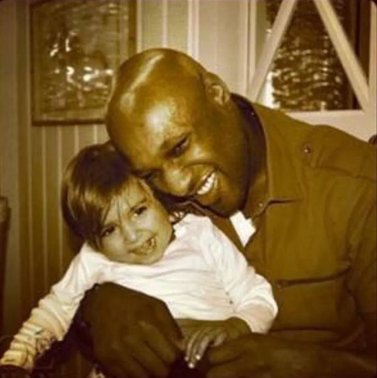 La todavía esposa de Lamar publicó esta imagen en su perfil de Instagram pidiendo a sus fans rezar por él.