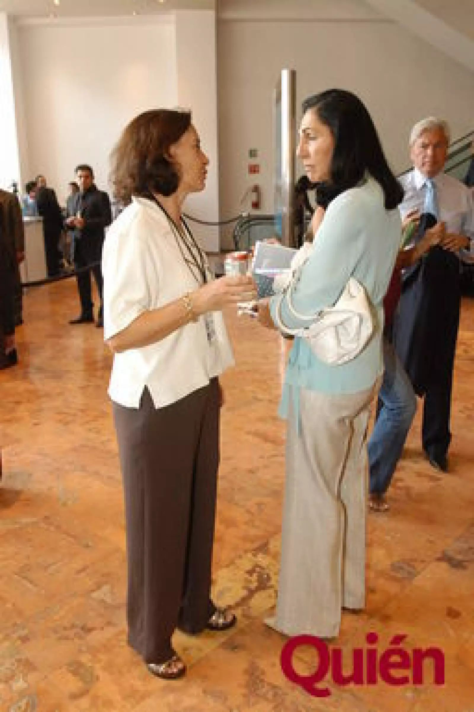 Alejandra Iturbe, Graciela Hank