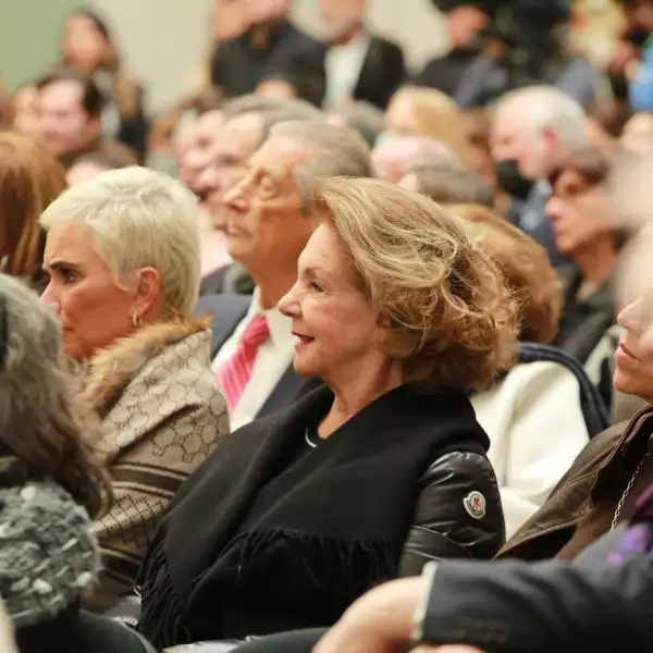 HOMENAJE A MARIE THÉRÈSE HERNAND DE ARANGO