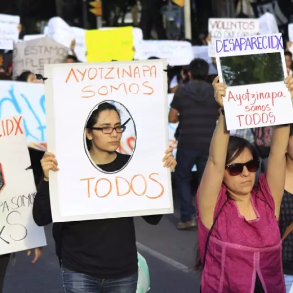 DF protestas Ayotzinapa