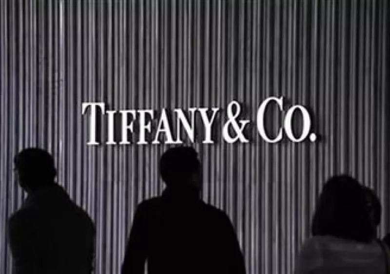 Tiffany tendría ventas de 3,460 mdd, lo que supera las expectativas de Wall Street de 3,370 mdd para este año. (Foto: Reuters)