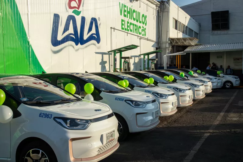 Autos electricos de lala