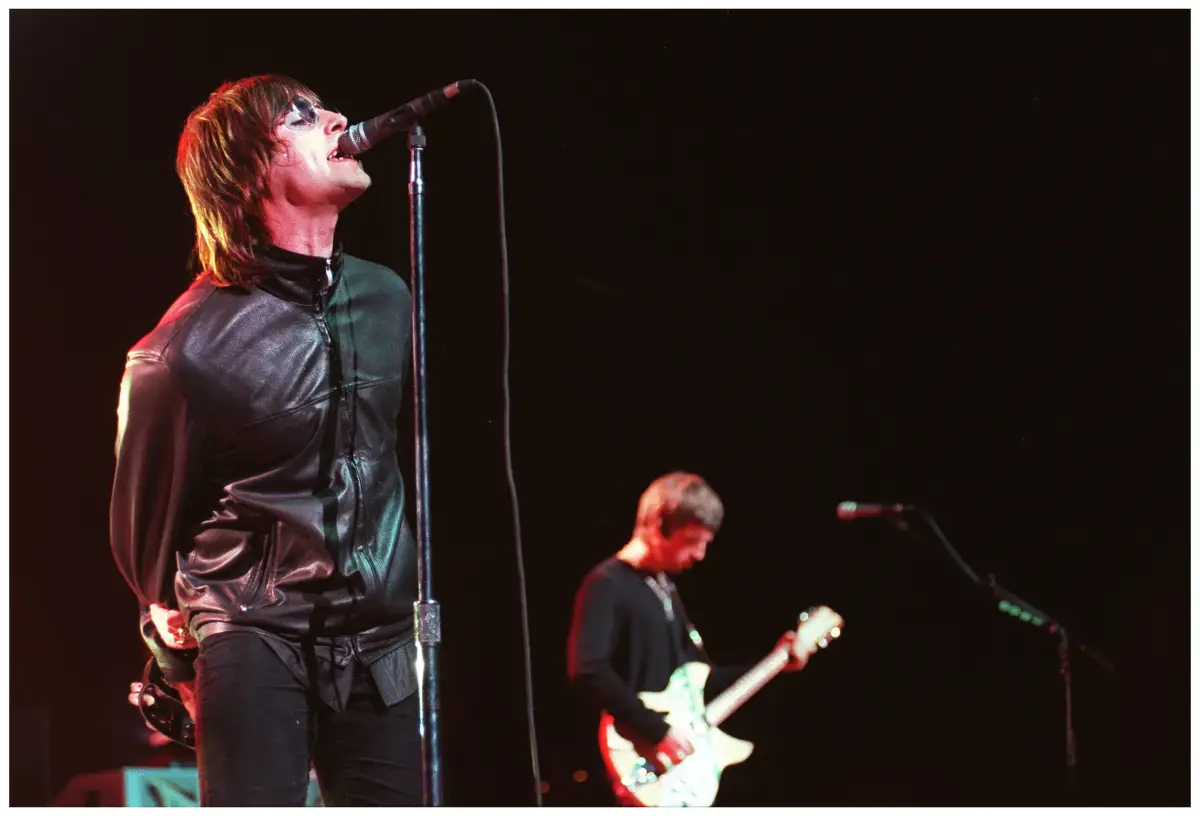 oasis inicia su regreso a los escenarios con gira mundial