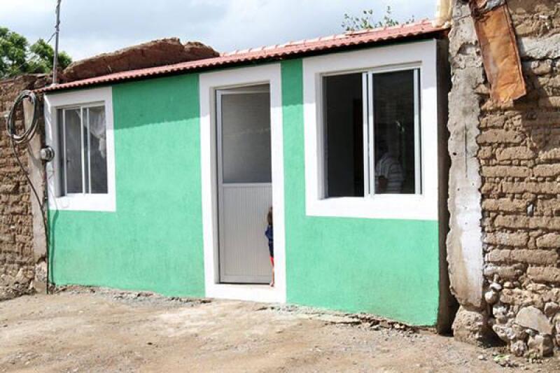 Sedatu entrega viviendas en Guerrero
