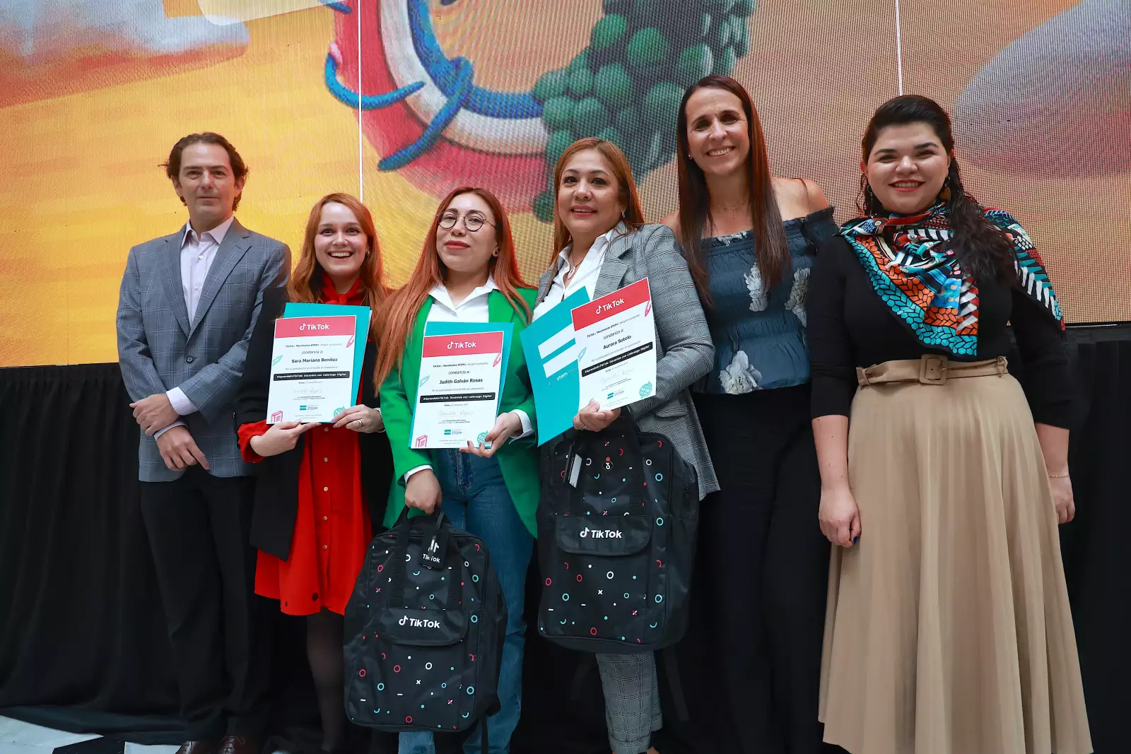 Edgar Rodríguez, Sara Benítez,  Judith Galván, Aurora Sotelo,