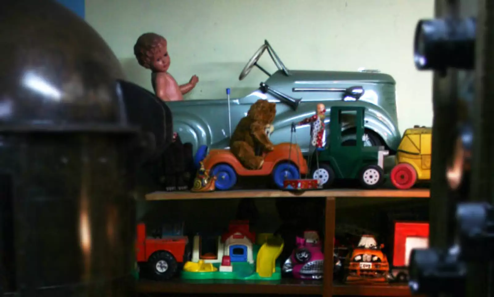 La colección de Roberto Shimizu se inició en 1955 cuando él tenía 10 años y rescataba los juguetes que le gustaban de la juguetería de su padre.