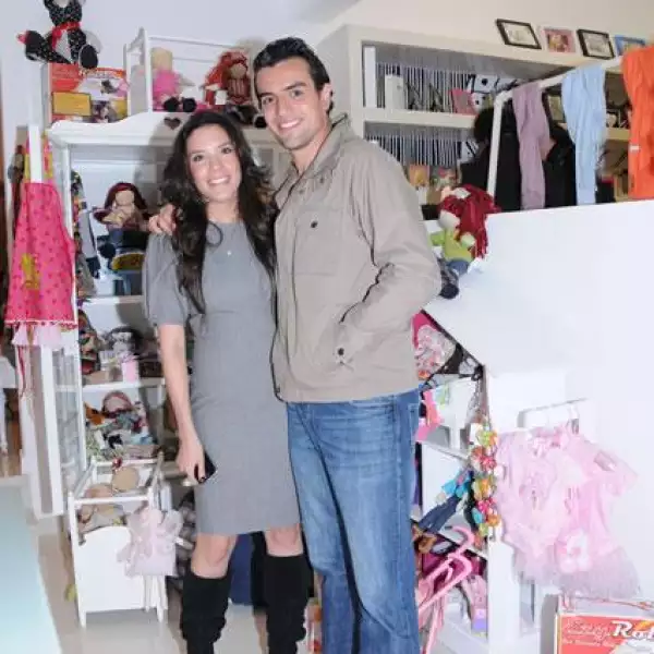 Marilu Hashimoto,Lalo Guerrero