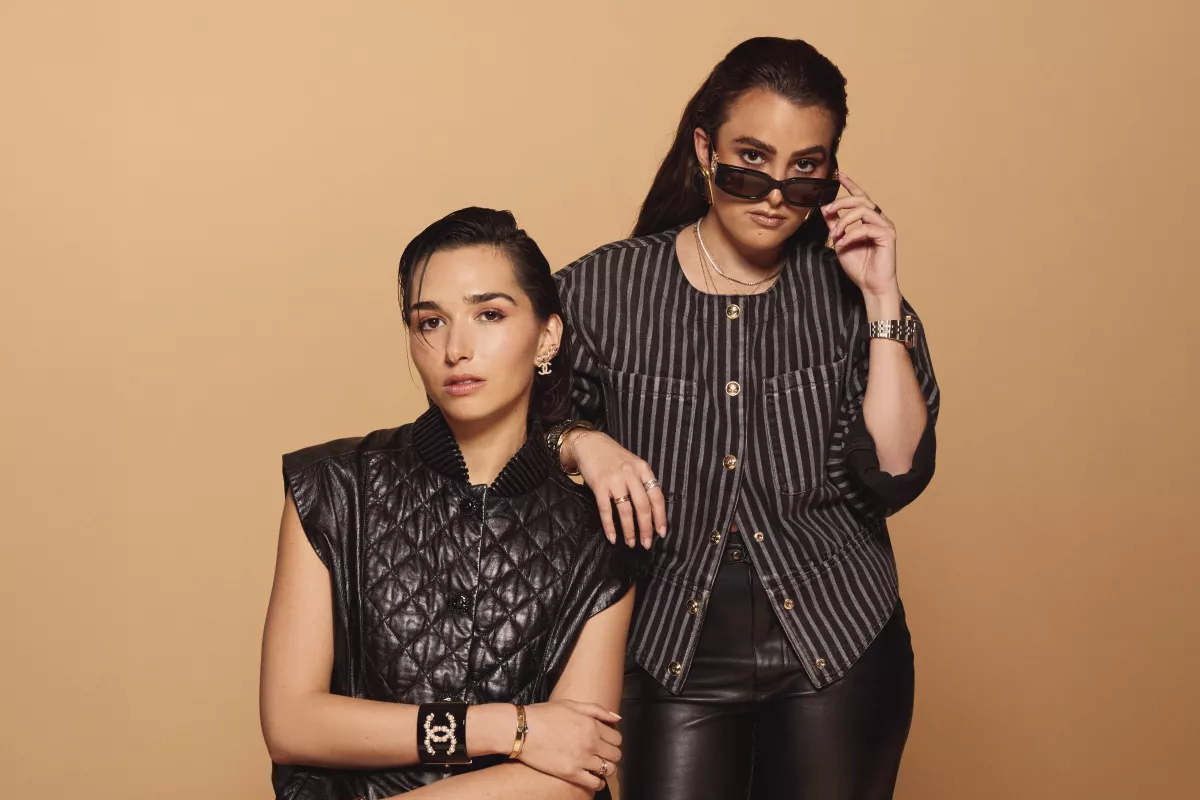 maria y grecia.jpg
