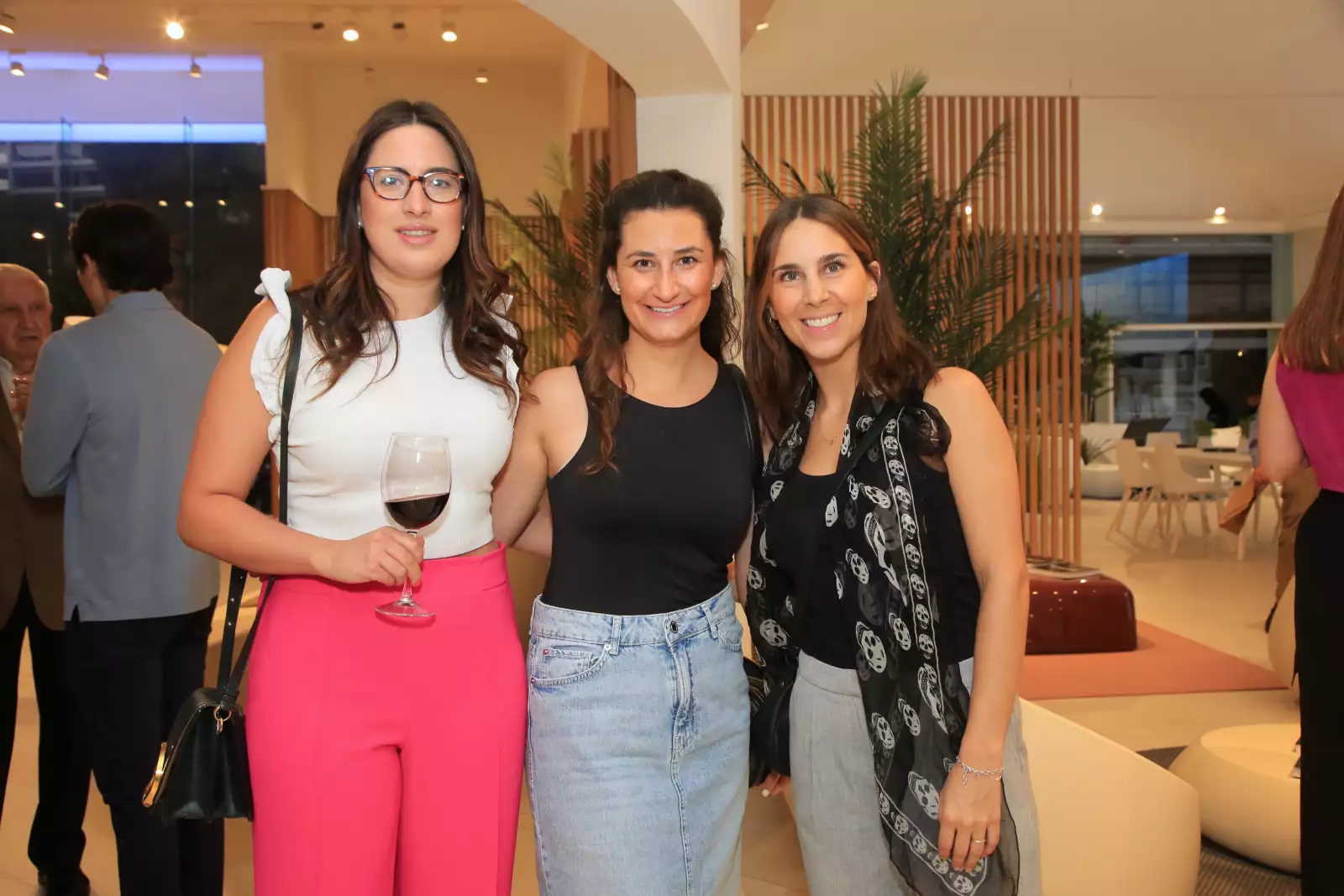 María Hernández , Daniela Galván y Paulina Peniche 
