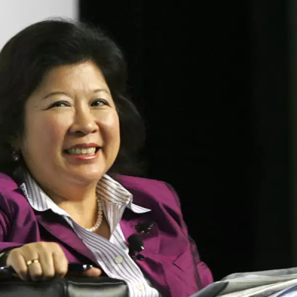 Es la ministra de Turismo e Industrias Creativas de Indonesia.