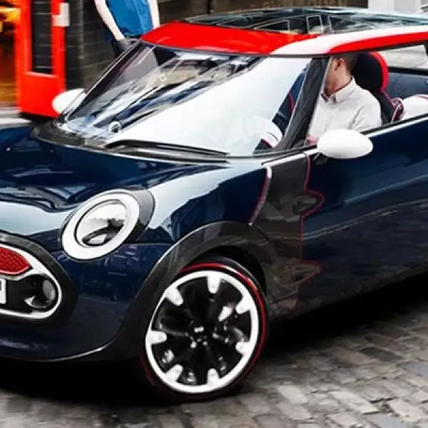 El MINI Rocketman London 2012 Concept es un tributo a la capital donde se realizarán los juegos Olímpicos de este año.