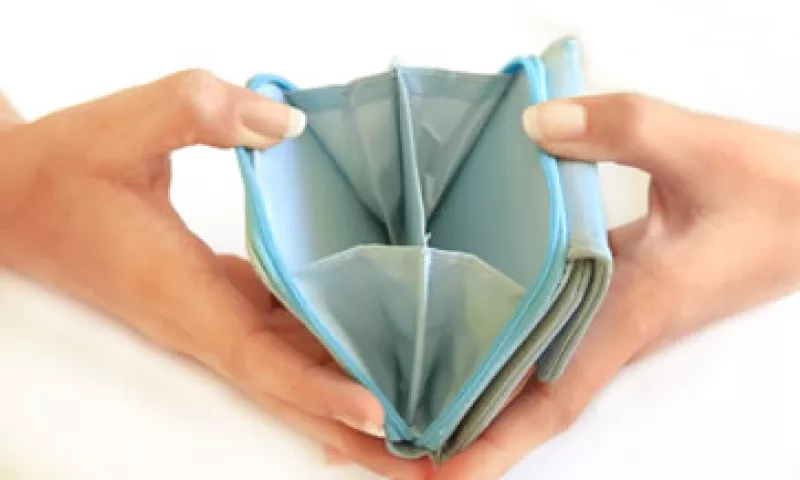 Muchos empleados apenas están recuperando el sueldo que ganaban hace algunos años. (Foto: Photos to Go)