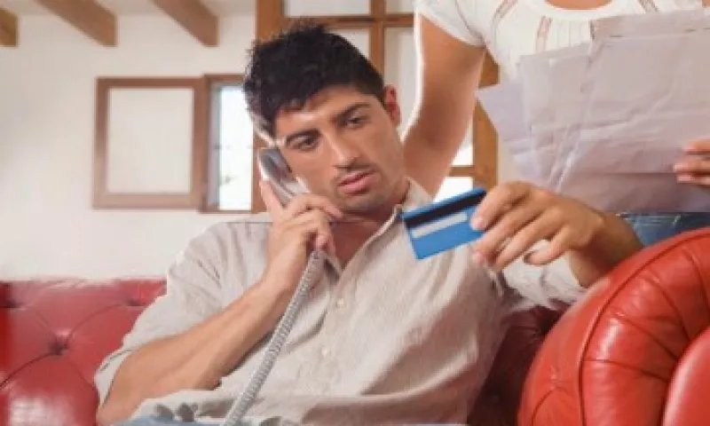 Saldar tus deudas y curarte de la cruda financiera son medidas que requieren fuerza de voluntad. (Foto: Thinkstock)