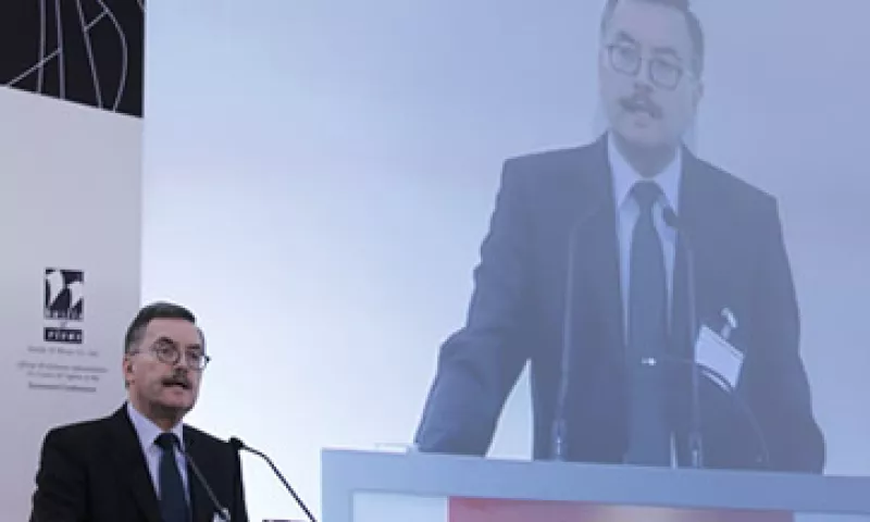 Juergen Stark abandonará su cargo dos años y medio antes de que concluya su mandato de ocho años en el consejo de administración. (Foto: AP)