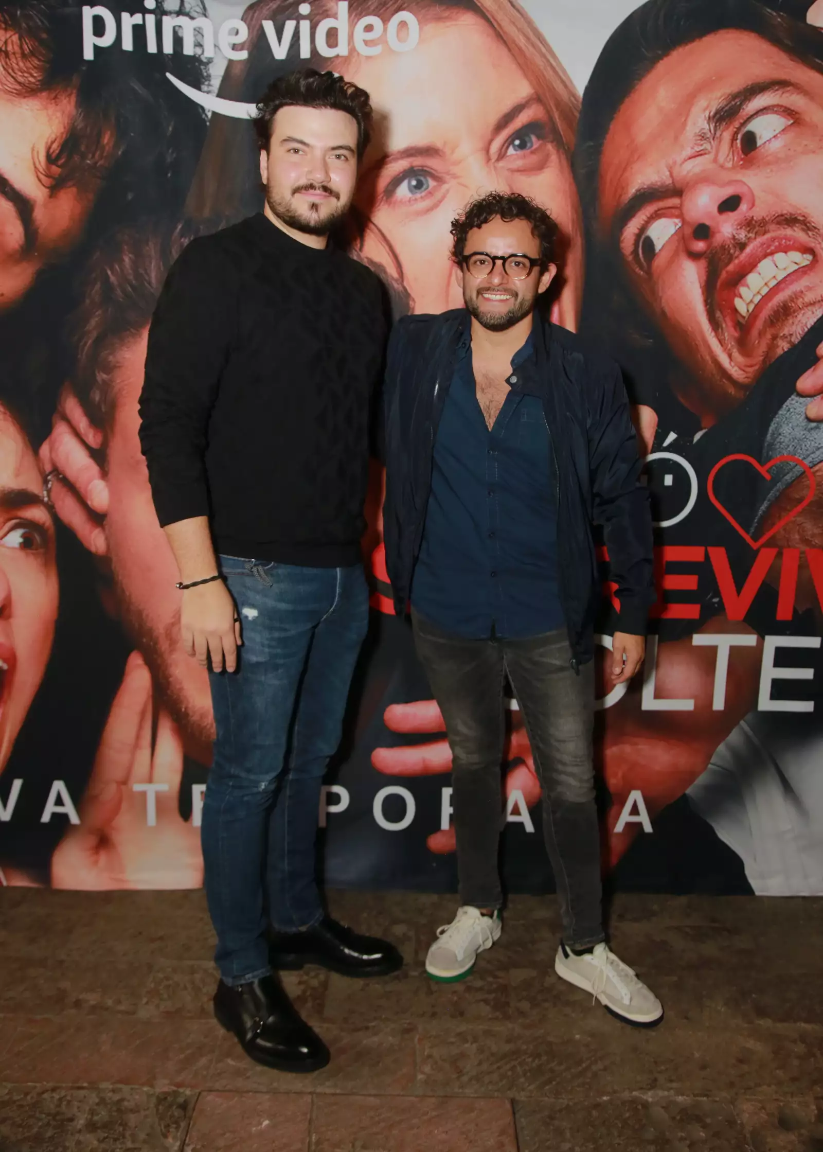 PREMIER COMO SOBREVIVIR SOLTERO