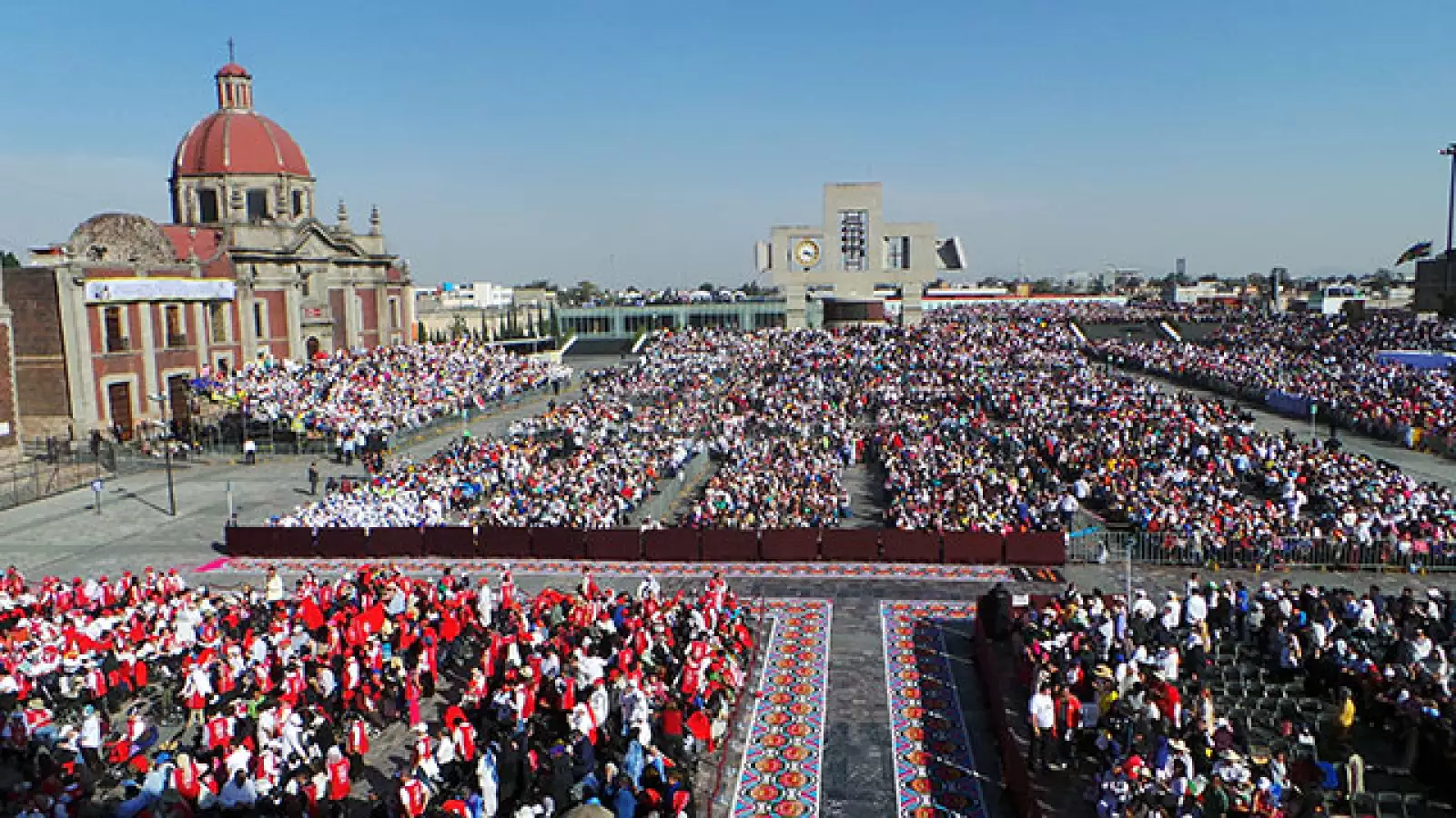 El Papa llegó a la Basílica de Guadalupe.