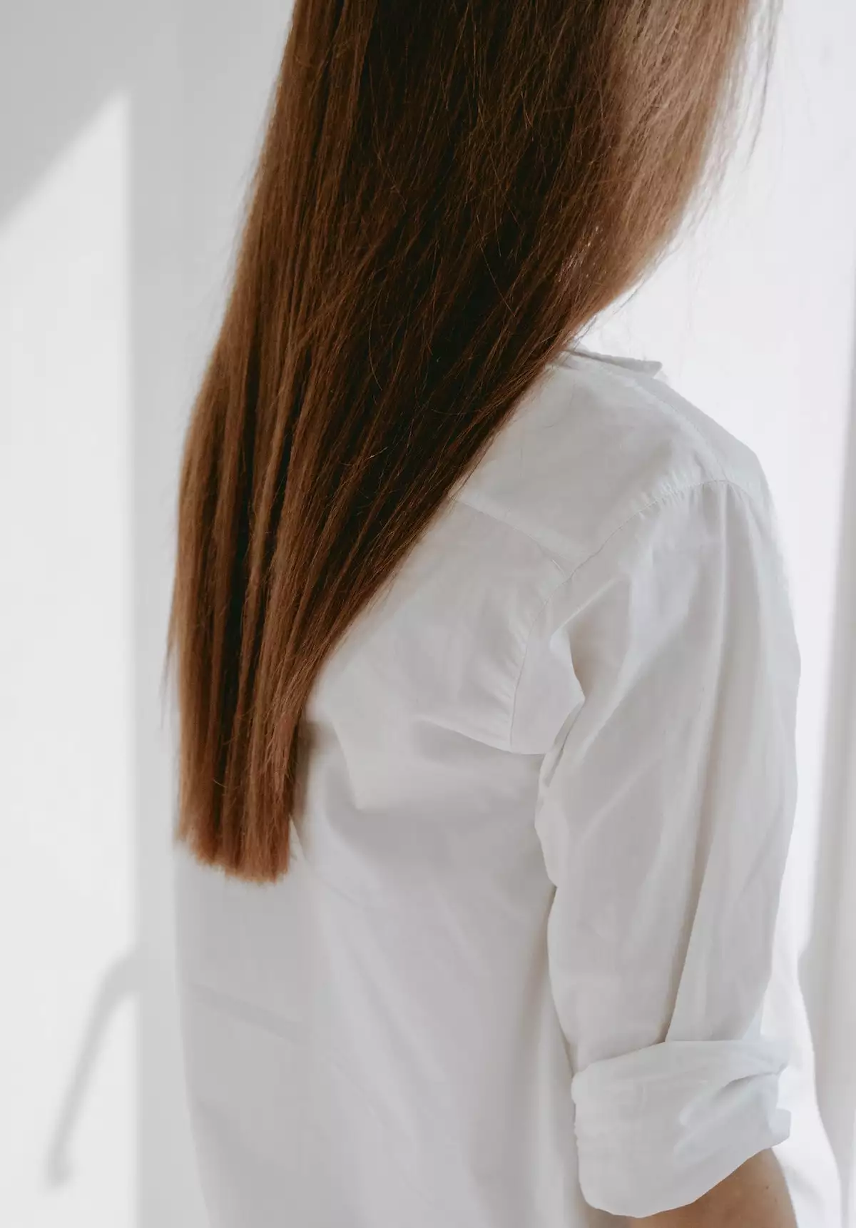 Mujer con el pelo largo