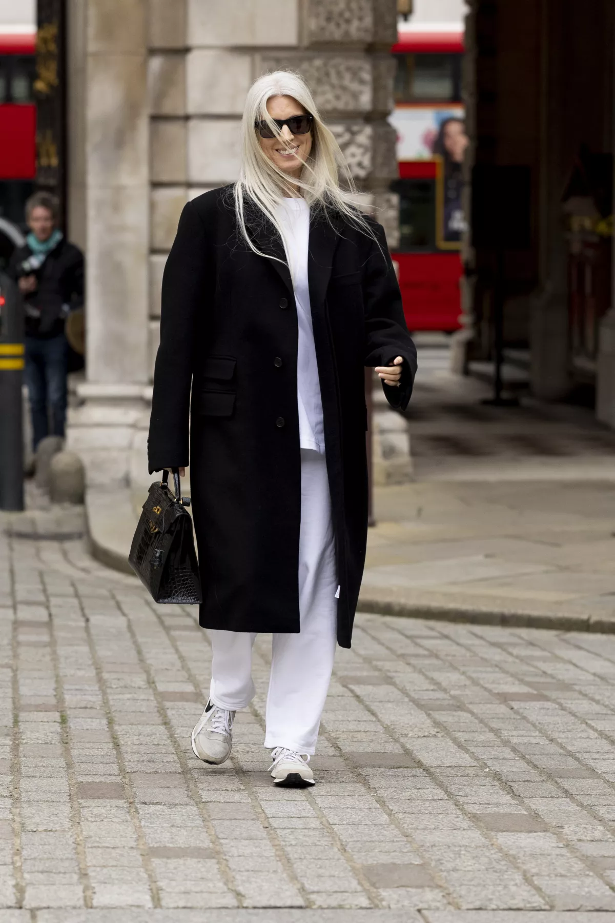 London str F23 1169.jpg