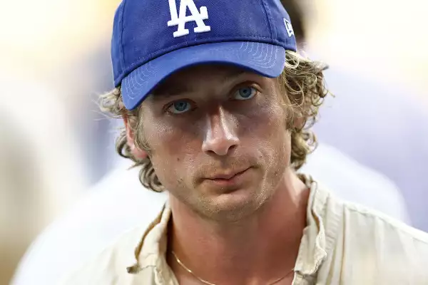 Jeremy Allen White