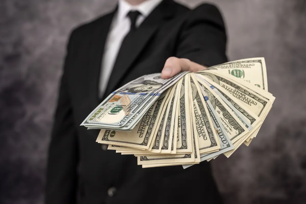 ¿Crisis? Los multimillonarios heredan niveles récord de fortuna en 2025