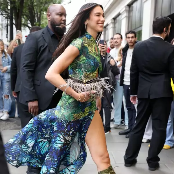 Dua Lipa