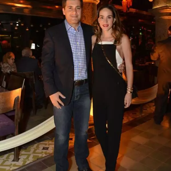 A la guapa de Sofía Fregoso le gusta imponer moda y siempre tiene los accesorios más hot de la temporada.