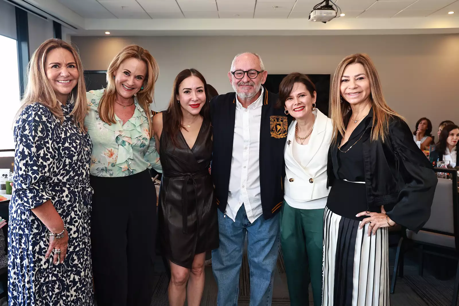 Maura Gómez,  Tamara Trottner, Aurora Proal, Benito Taibo, Ligi