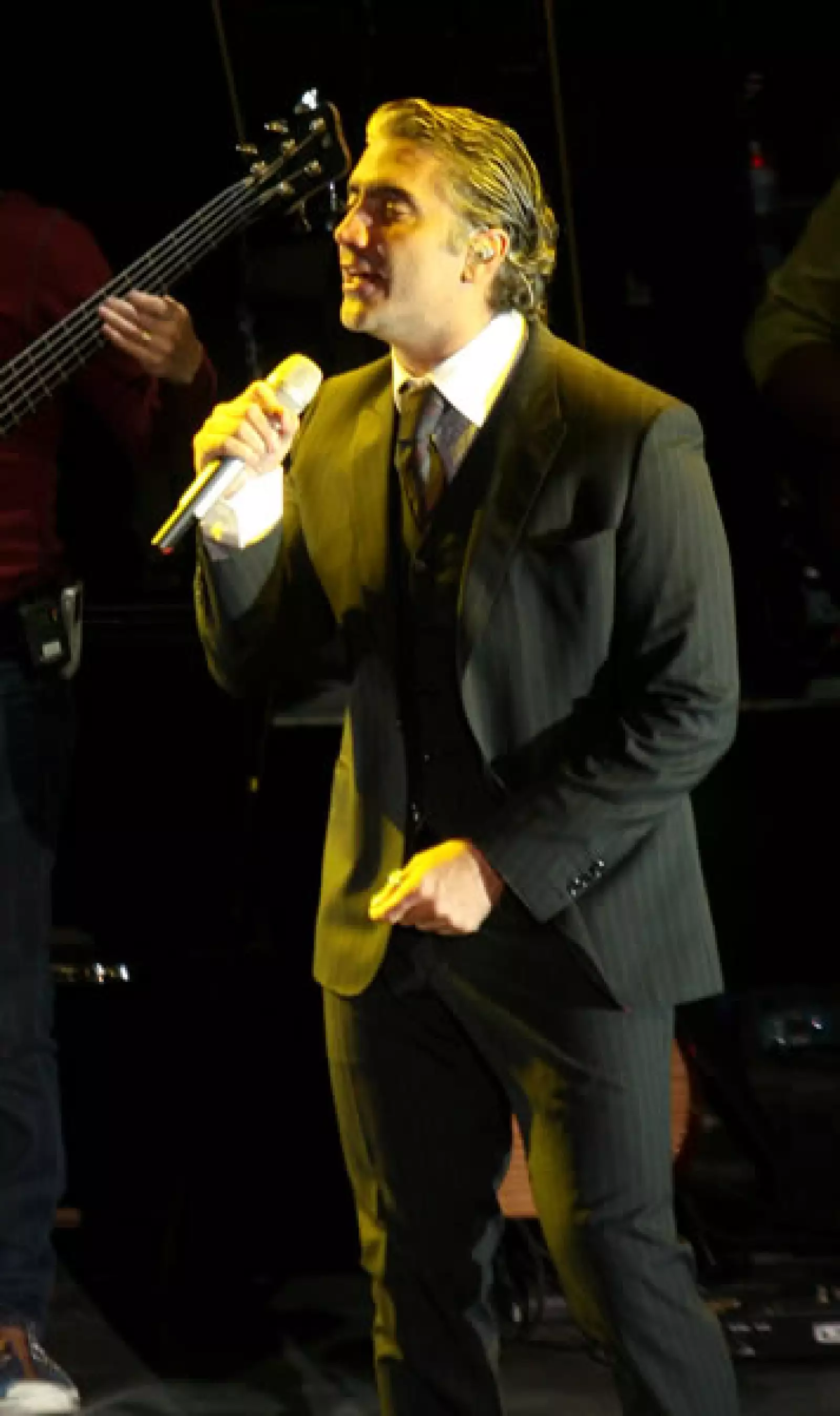 Concierto Alejandro Fernández, Beraka.