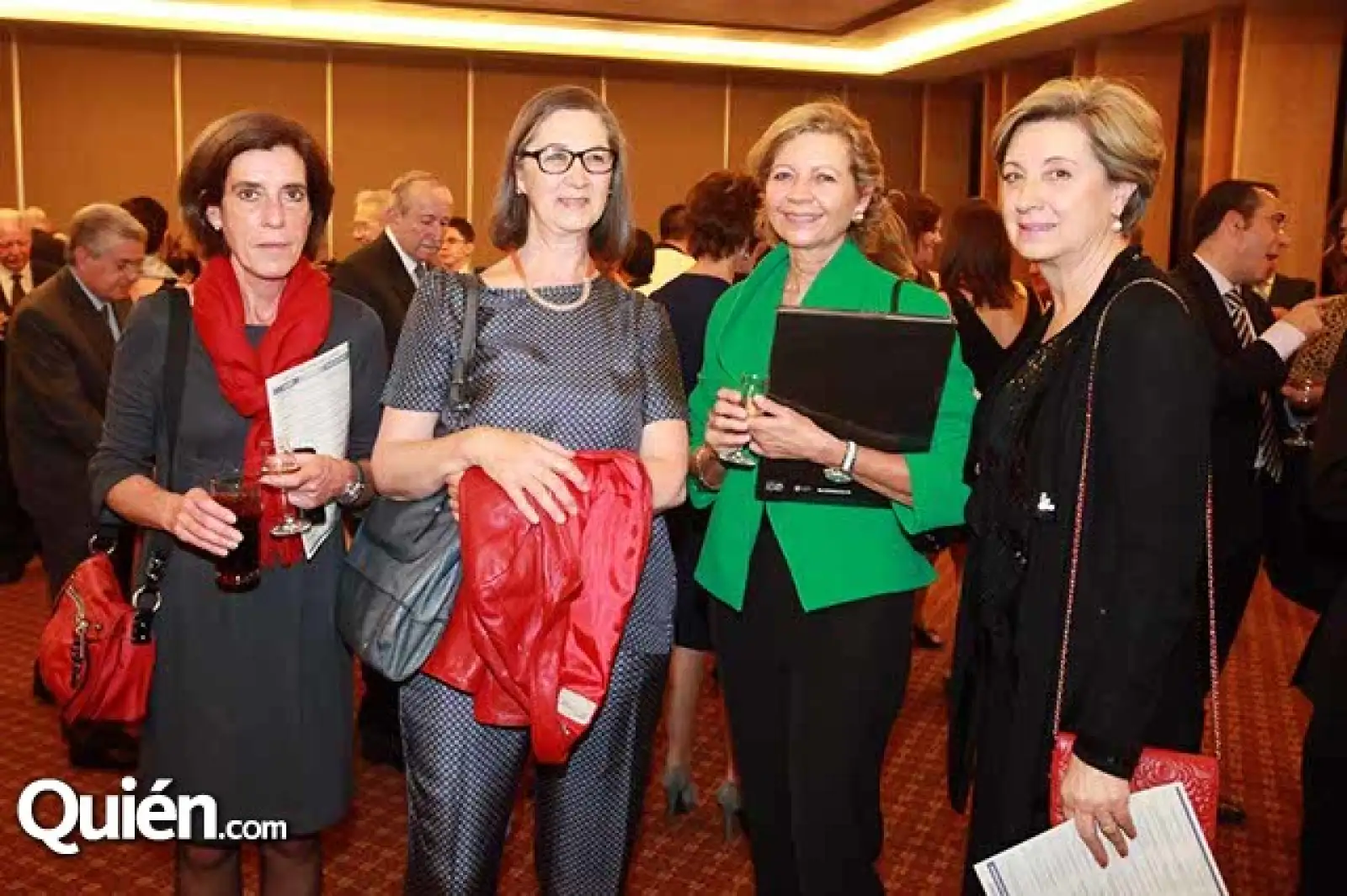 Carmen Robles,Marina Traulino,Elena González y Susana de Aneira