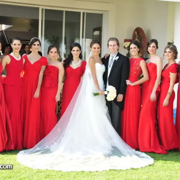 Natalia Zannie, Adriana Briseño, Juliana Martínez, Sofía Olson, Fer Robles, Karina Plasencia, Joaquín Fernández de Castro, Sofía Morales, María Laura Ortiz, Marian Coufal y Ana Sofía Ortiz