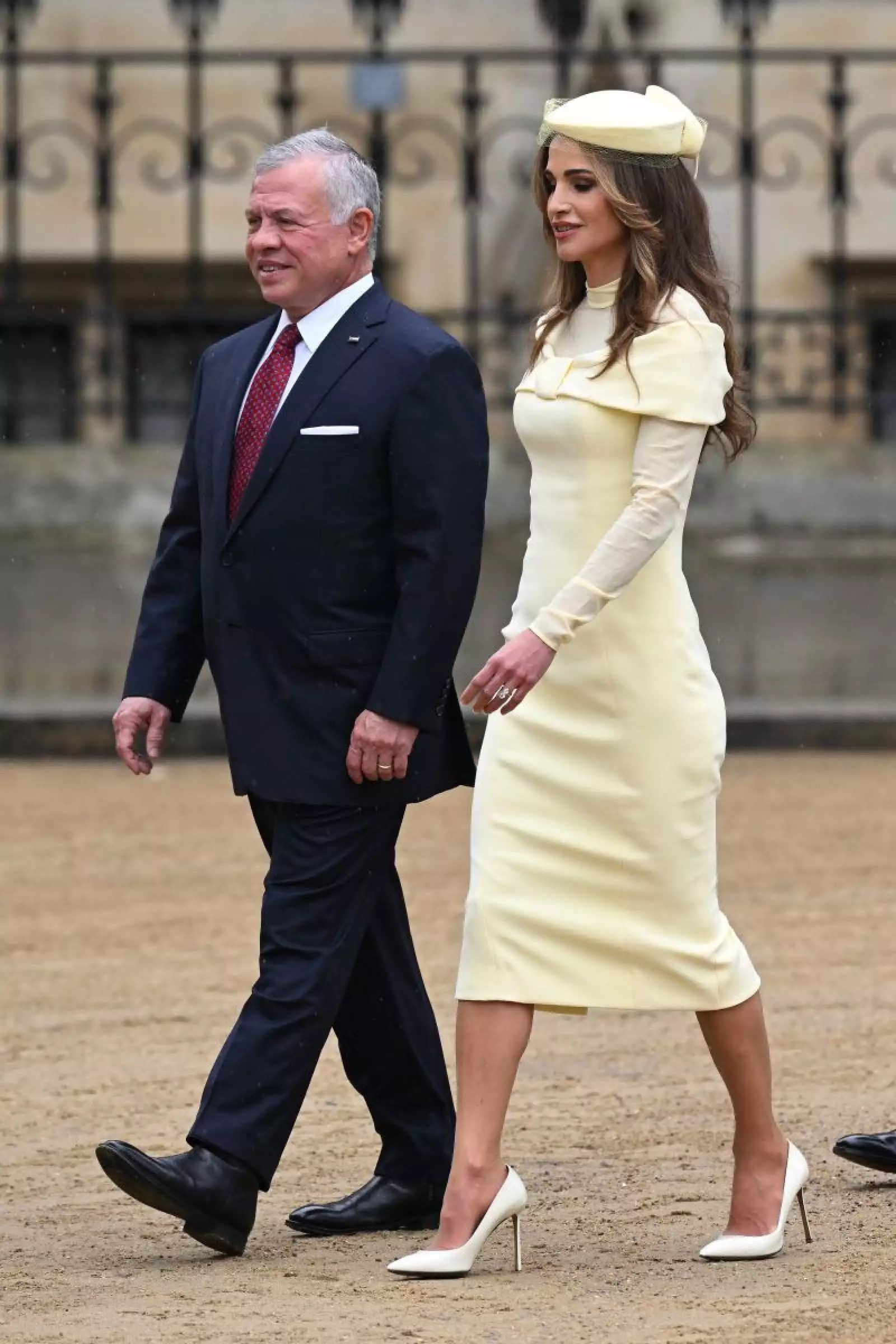 Rey Abdula y reina Rania de Jordania en la coronación del rey Carlos III