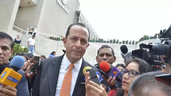 Fiscalía en problemas